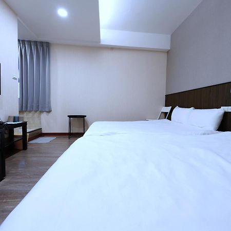 可青大飯店grand Ke-Cing Hotel Yilan ภายนอก รูปภาพ